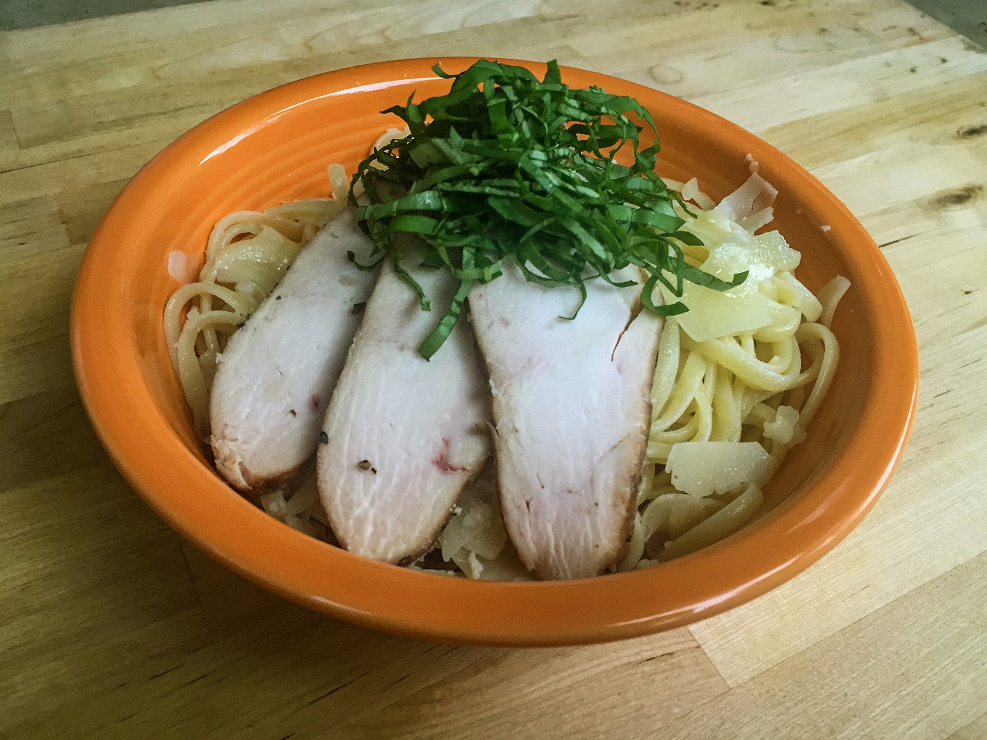 Basil Chicken Linguine